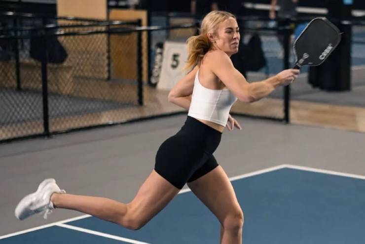 Thời Trang Gym “Đổ Bộ” Sân Pickleball – Khi Thể Thao Và Phong Cách Sống Hòa Làm Một