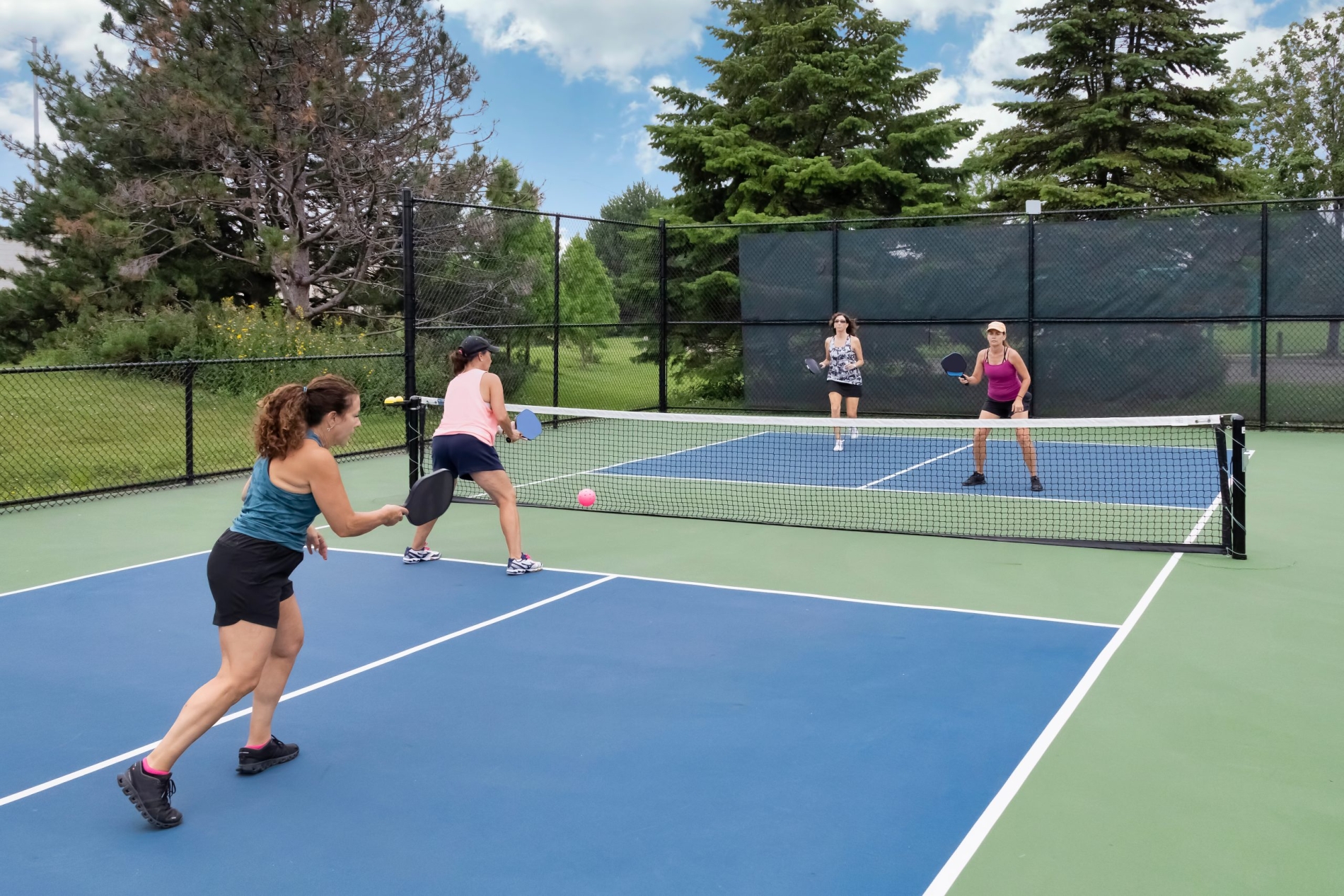 volley-pickleball