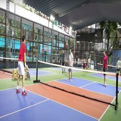 Sân Đại học Hà Nội2