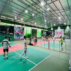 Cảnh Hồ Pickleball